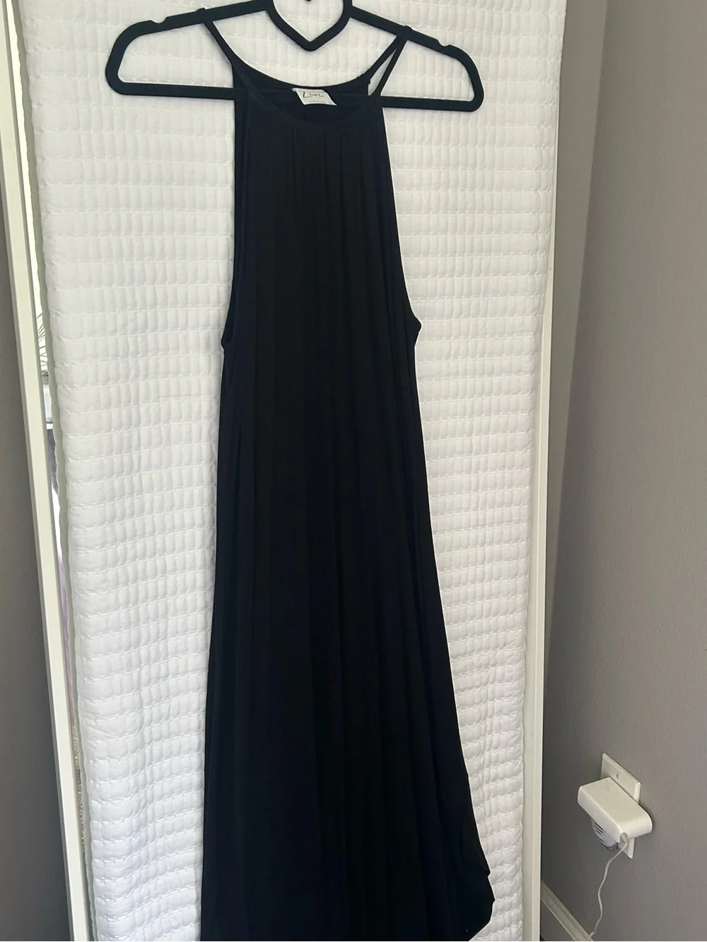 Livi by Olivia Rae Black High-Neck High-Low Maxi Dress - Picture 5 of 9